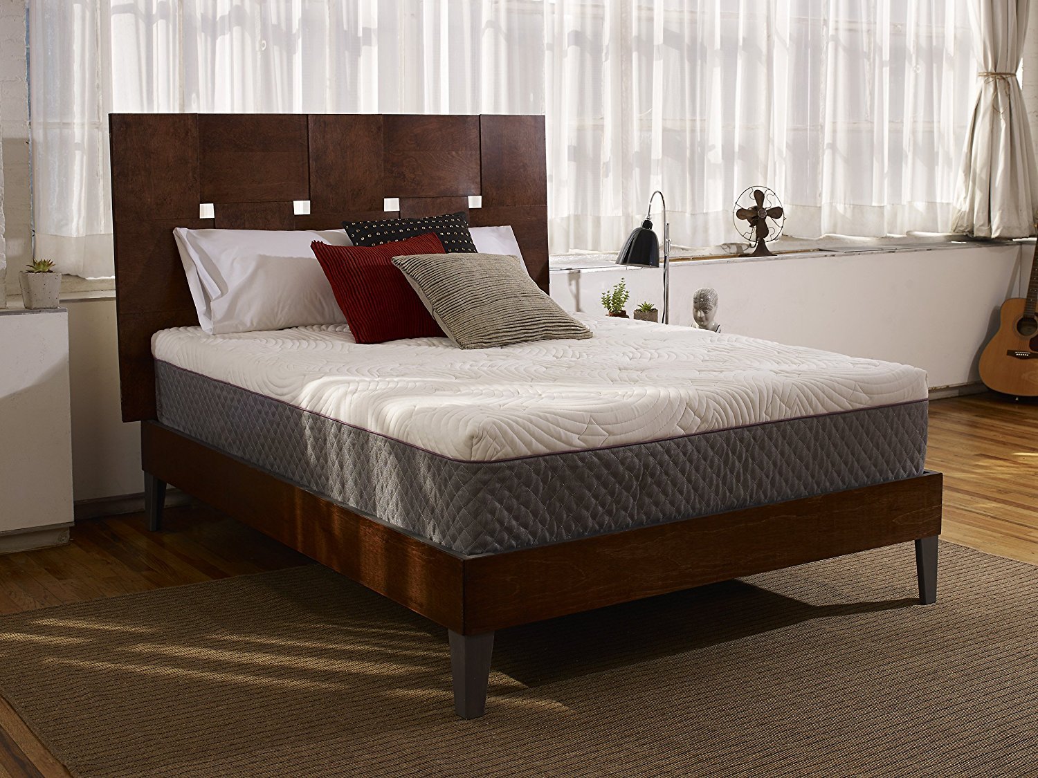 best queen mattress for 200